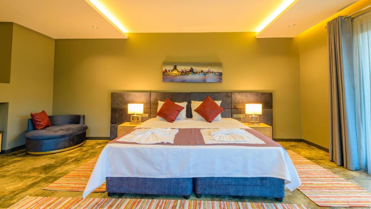 Marla - 2 Bedroom Honeymoon Villa 厄吕代尼兹 外观 照片